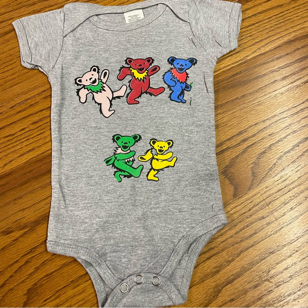 Gratefu dead, dancing bears onesie bodysuit made in USA size 3- 6 months